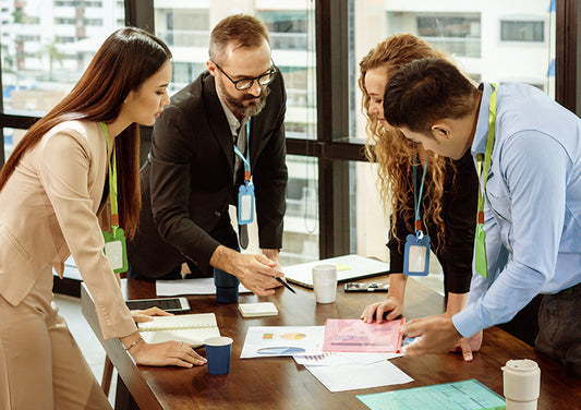 Things To Consider When Buying Lanyards For Your Company