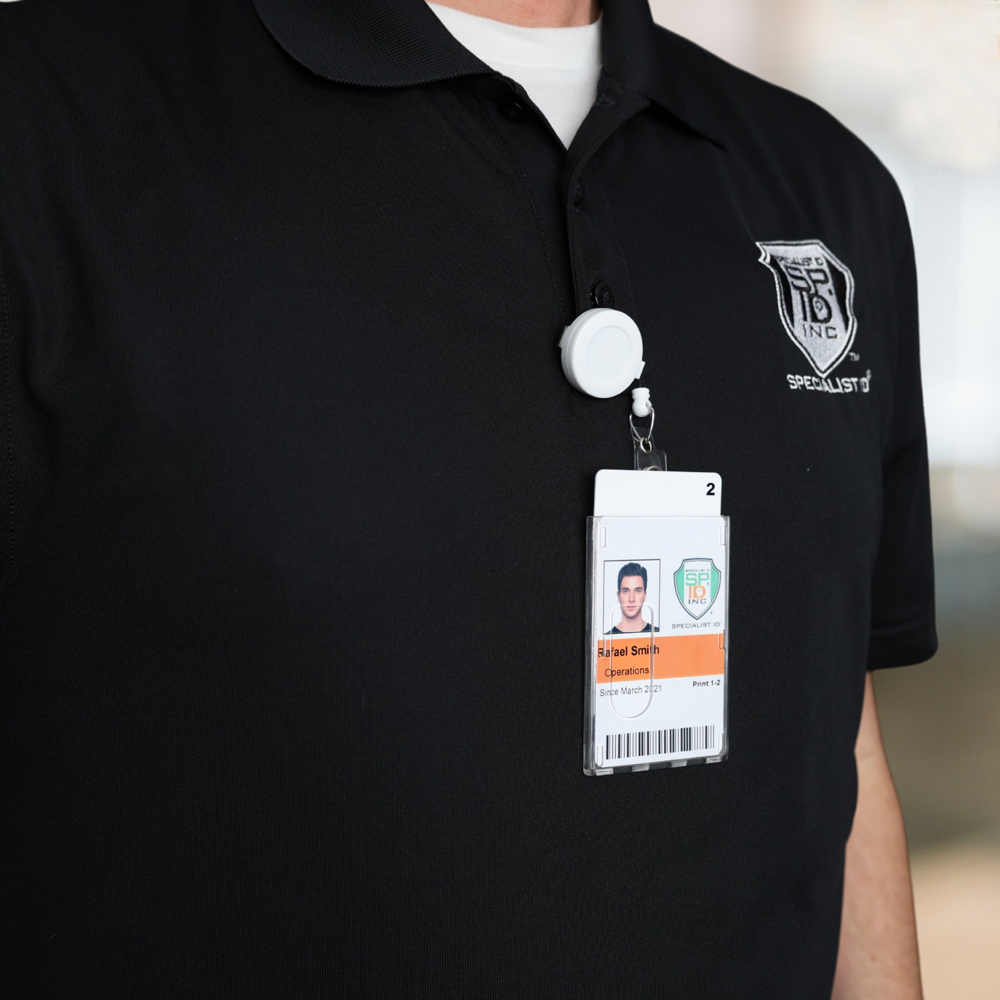 Rigid 2-Card Vertical Badge Holder with Thumb Slots (1840-6560
